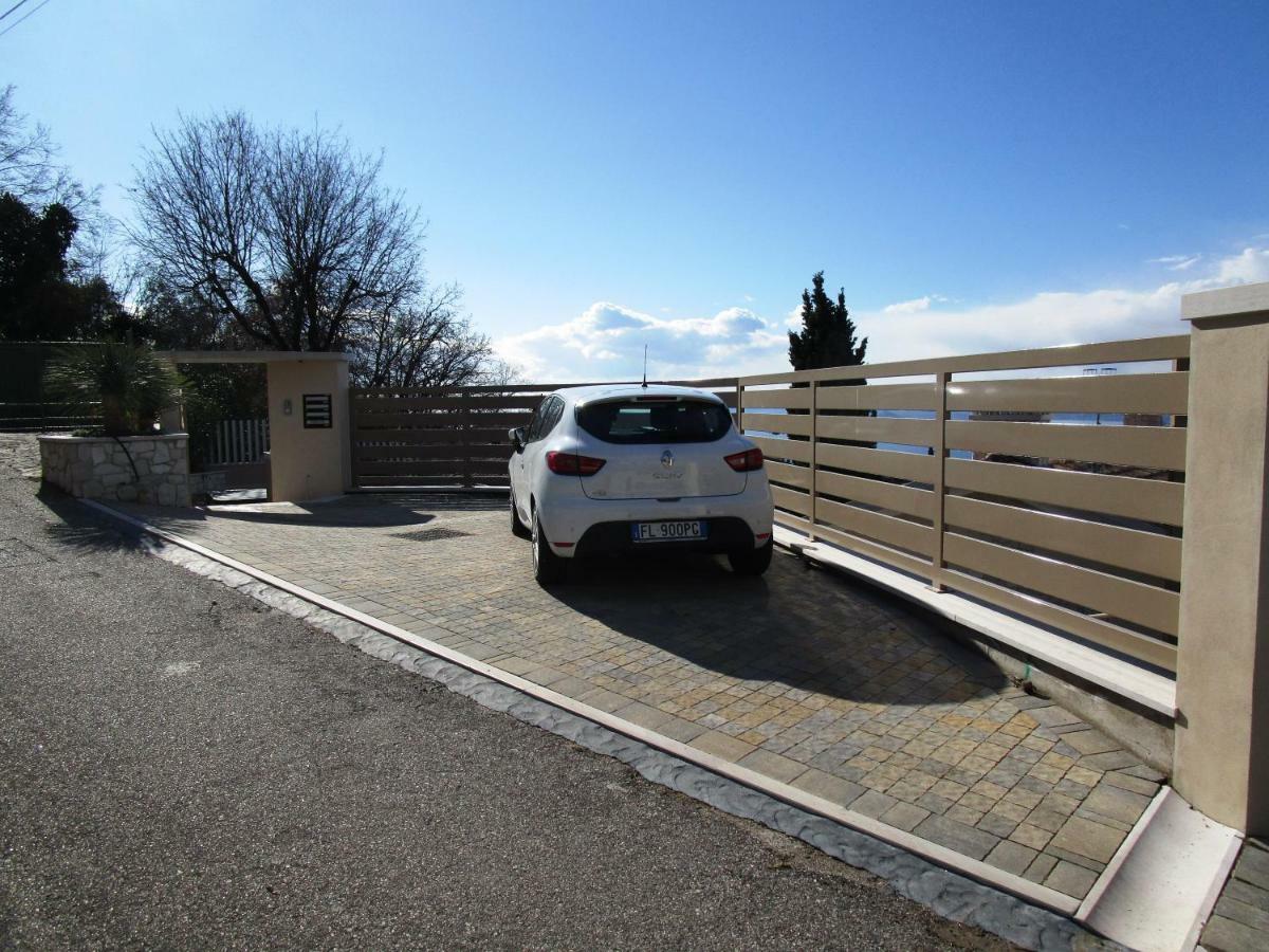 Villa Kiara Torri Del Benaco Εξωτερικό φωτογραφία